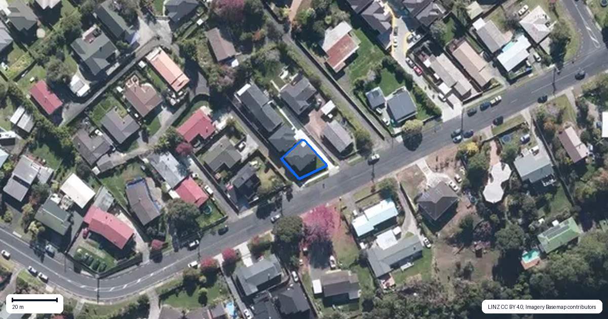 Property context map for 110A Colwill Road, Massey, Auckland