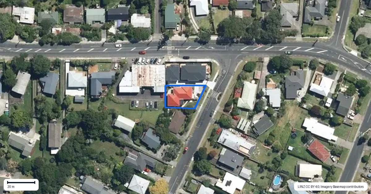 Property context map for 1A Stottholm Road, Titirangi, Auckland