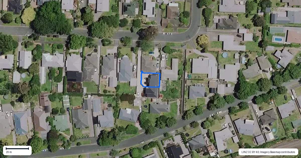Property context map for 2/20 Young Street, Claudelands, Hamilton