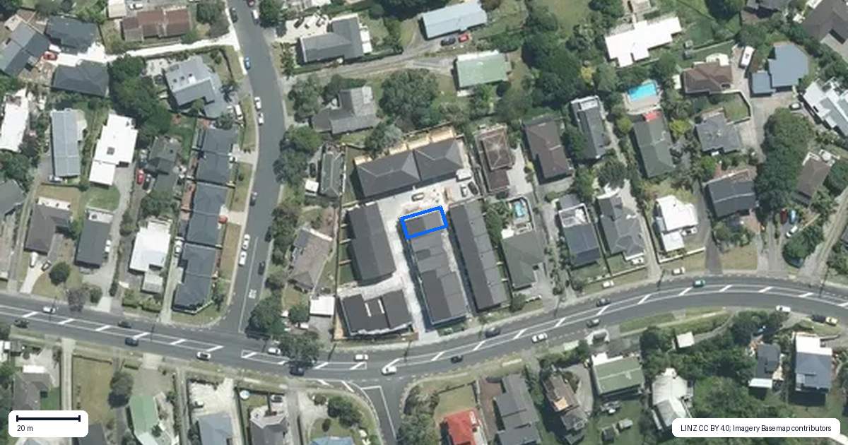 Property context map for 5/145 Carlisle Road, Northcross, Auckland