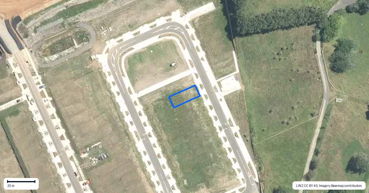 Property context map for 32 Oopunga Road, Pukekohe