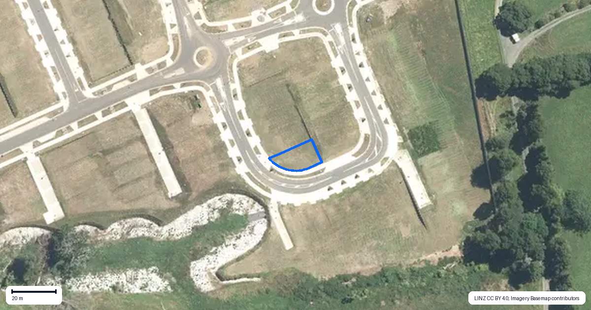 Property context map for 11 Piringa Road, Pukekohe