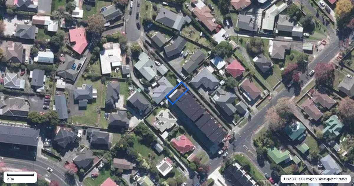 Property context map for 10/26 Buscomb Avenue, Henderson, Auckland