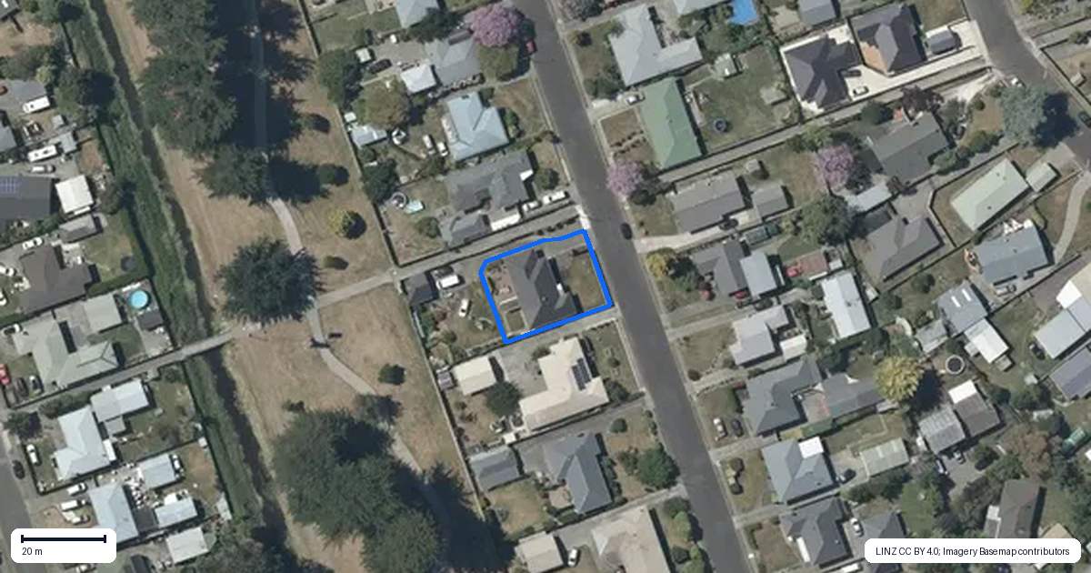 Property context map for 18 Alamein Crescent, Onekawa, Napier