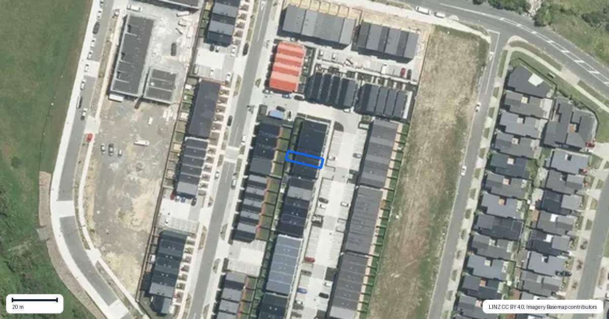 Property context map for 42 Kiato Lane, Flat Bush, Auckland