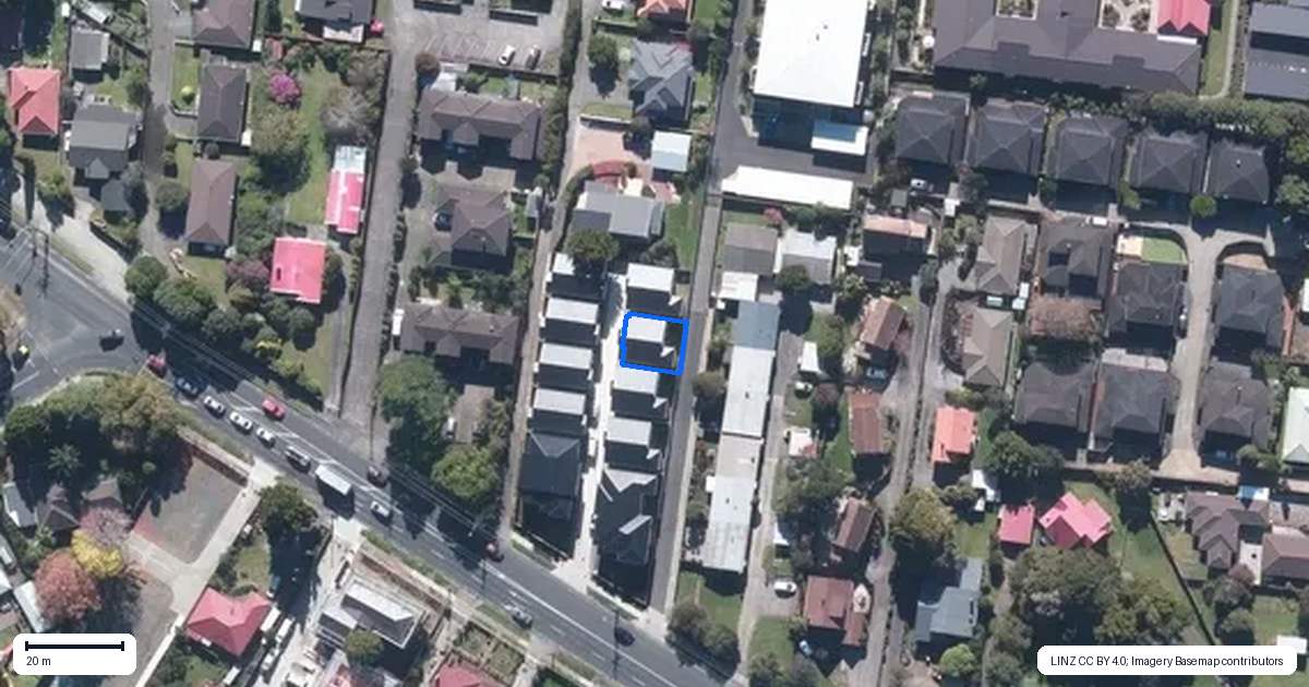 Property context map for 5/25 Swanson Road, Henderson, Auckland