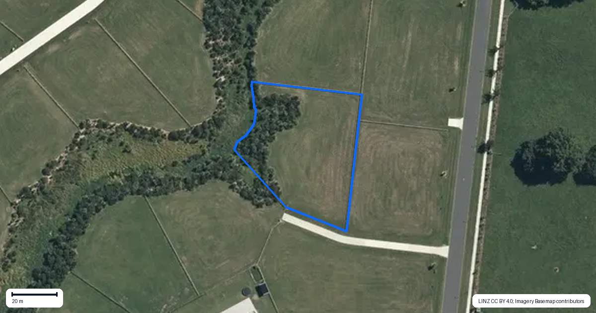 Property context map for 2/124 Manatuu Road, Pirongia