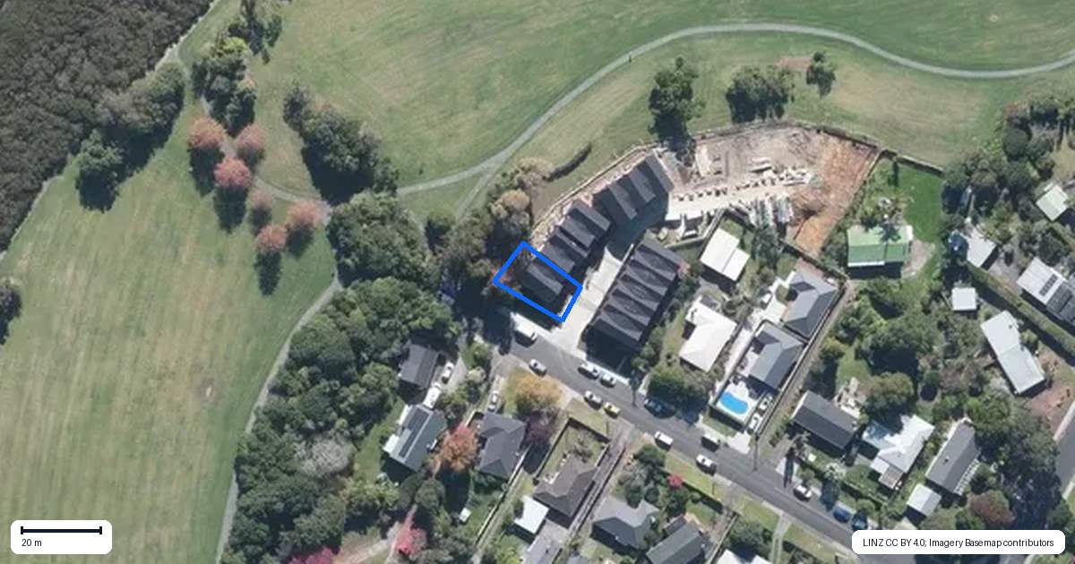 Property context map for 1/51 Taipari Road, Te Atatu Peninsula, Auckland