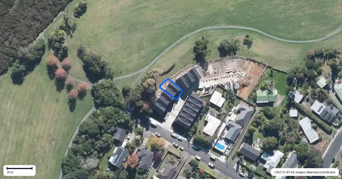 Property context map for 3/51 Taipari Road, Te Atatu Peninsula, Auckland