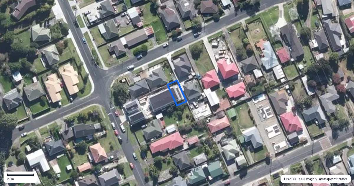 Property context map for 7/113 Flanshaw Road, Te Atatu South, Auckland