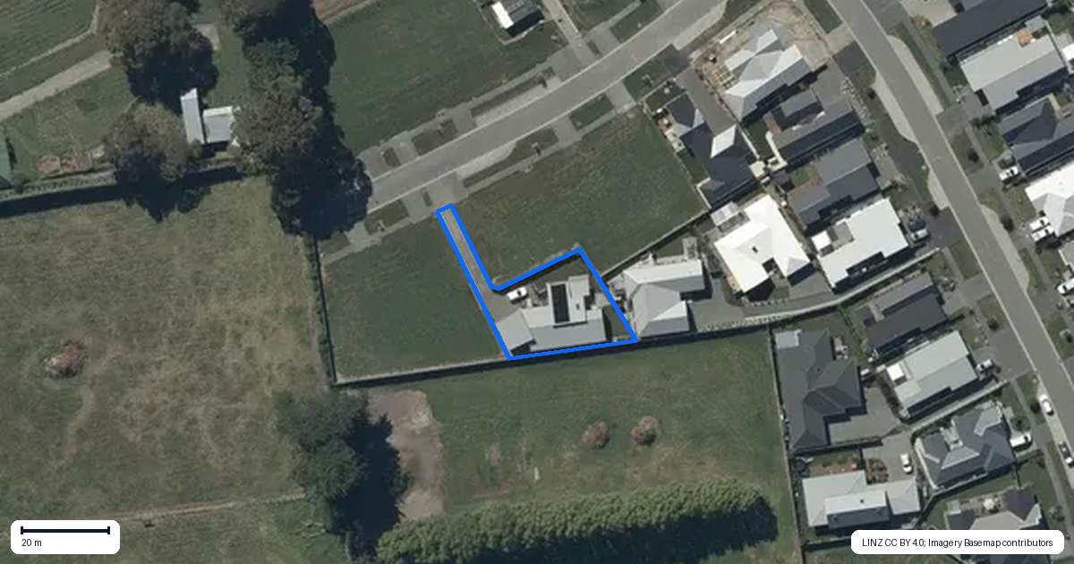Property context map for 11 Emily Knowles Drive, Hoon Hay, Christchurch