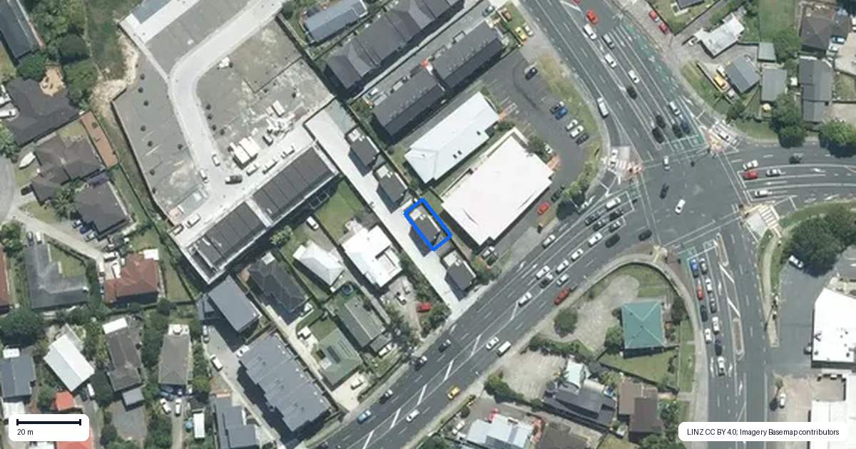 Property context map for 3 Kanapa Road, Northcross, Auckland