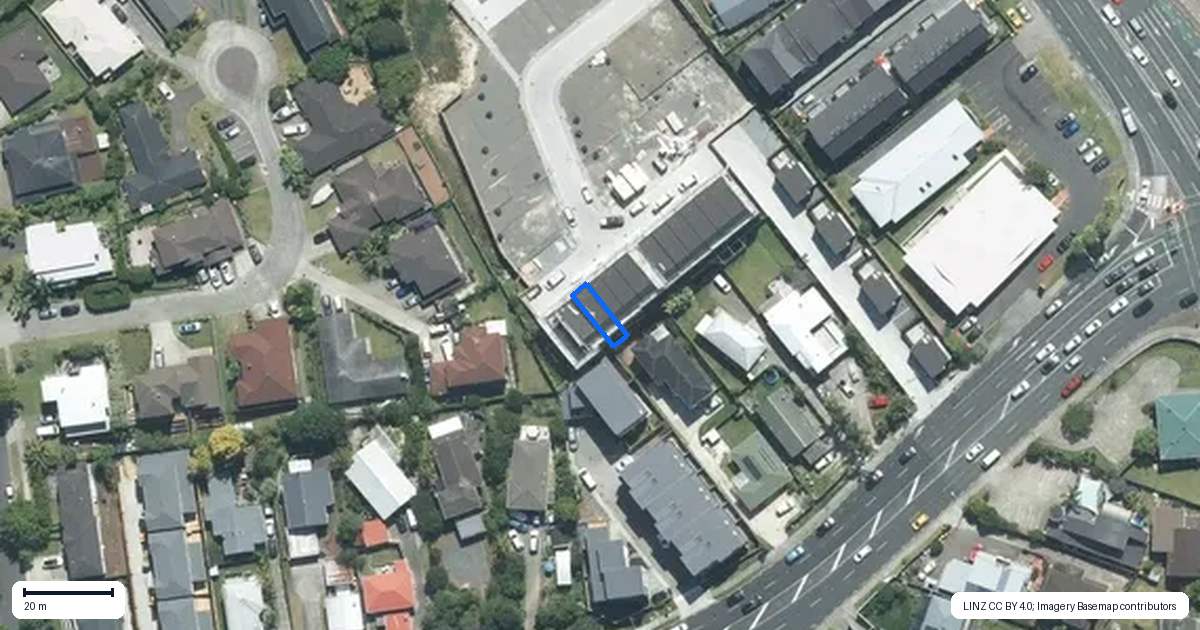 Property context map for 20 Kanapa Road, Northcross, Auckland