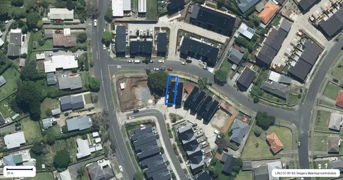 Property context map for 2 Piri Place, Glen Innes, Auckland