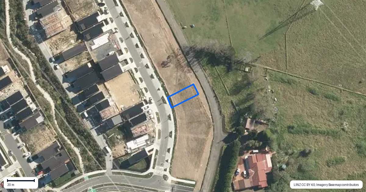 Property context map for 16 Paretao Street, Massey, Auckland