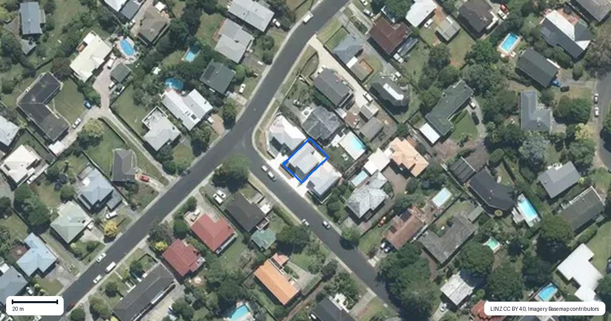 Property context map for 2 Northgrove Avenue, Hillcrest, Auckland