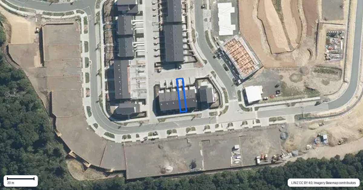 Property context map for 33 Te Aniwaniwa Terrace, Albany, Auckland