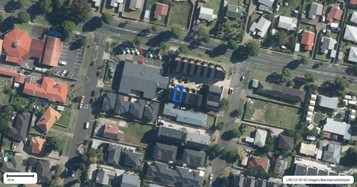 Property context map for 7/1 Holland Avenue, Point England, Auckland