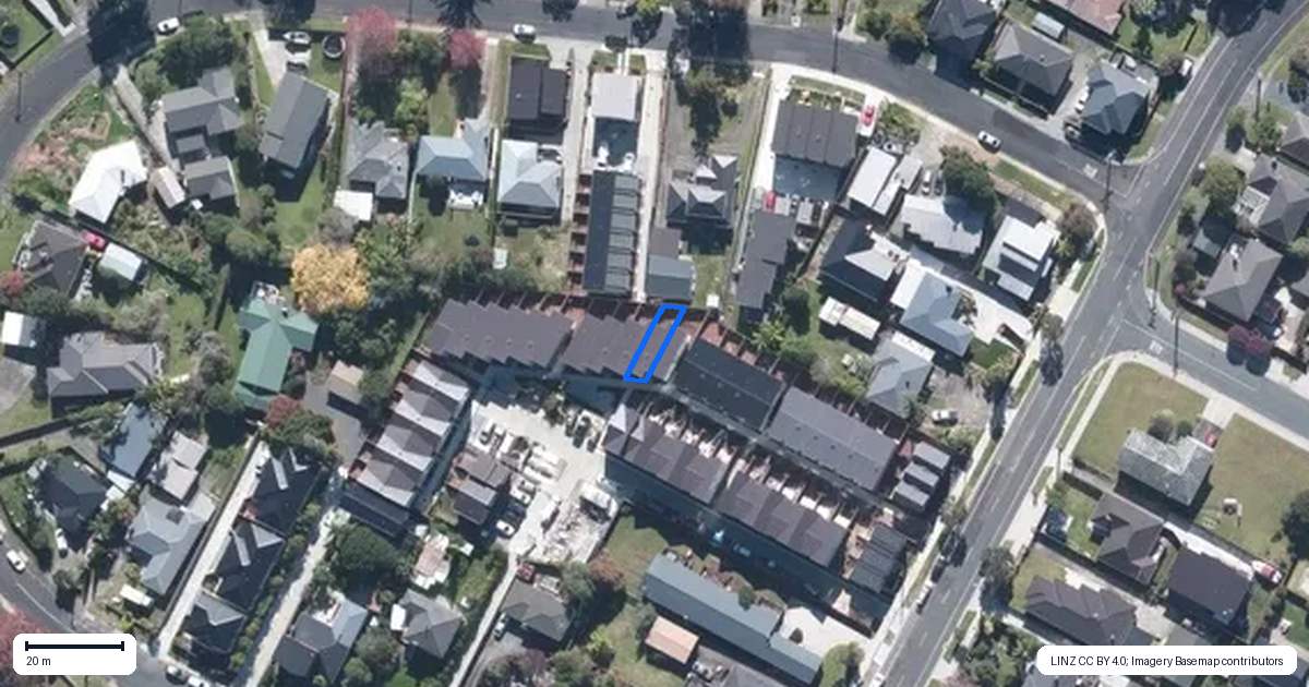 Property context map for 51 Paetai Lane, Te Atatu Peninsula, Auckland