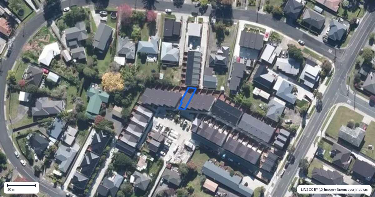Property context map for 57 Paetai Lane, Te Atatu Peninsula, Auckland