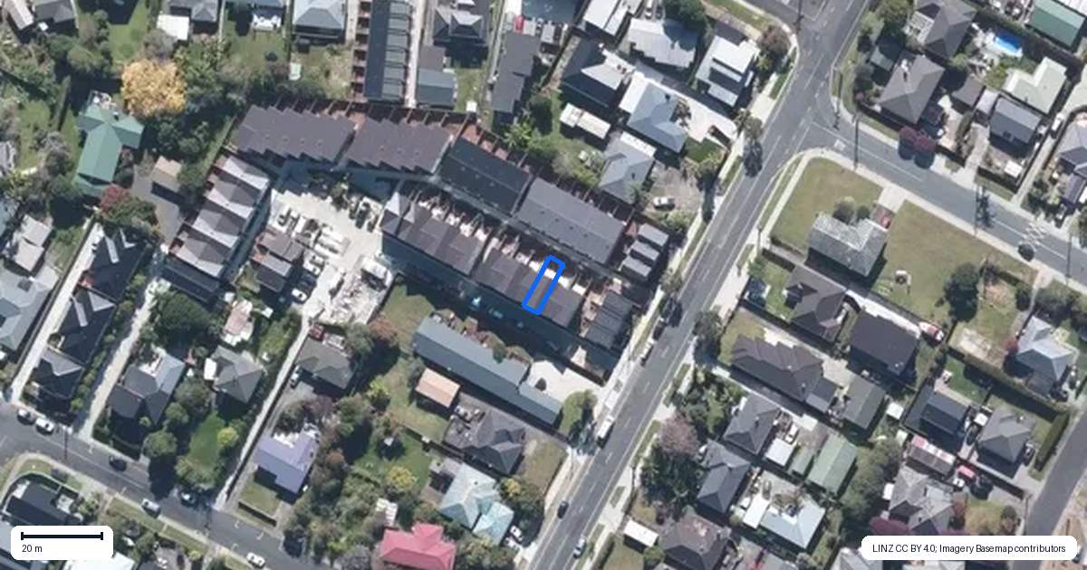 Property context map for 7 Paetai Lane, Te Atatu Peninsula, Auckland