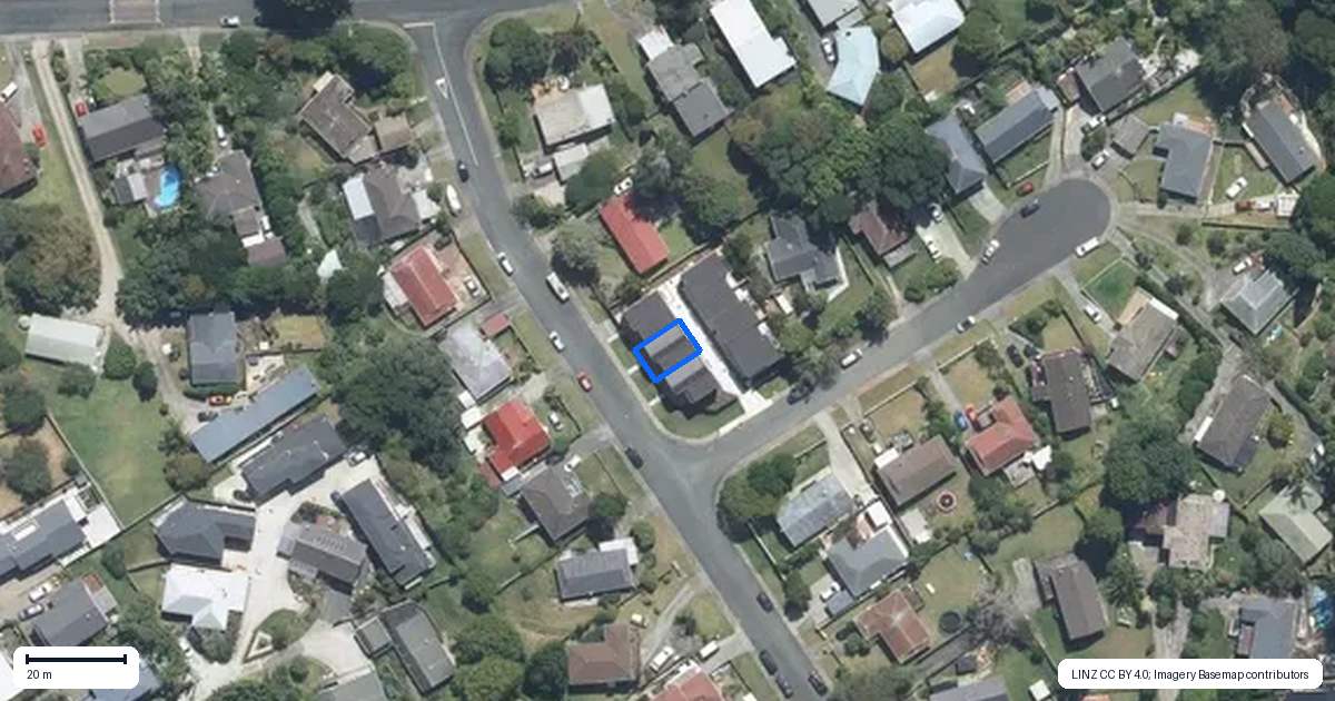 Property context map for 2B Garner Place, Glenfield, Auckland