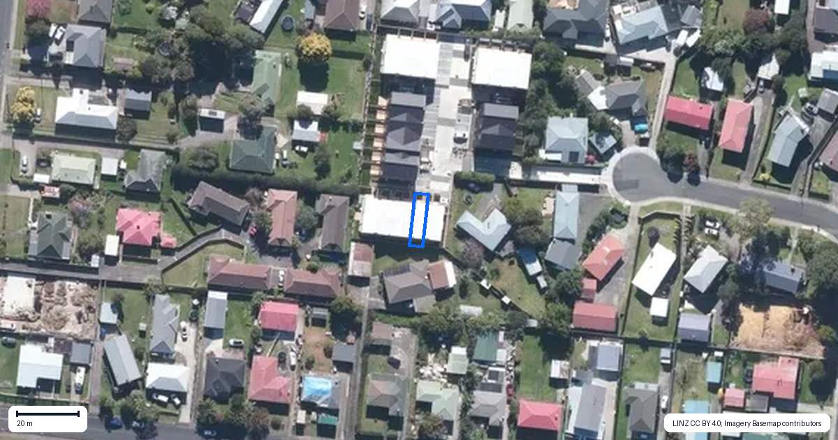 Property context map for 2/29 Normandy Place, Henderson, Auckland