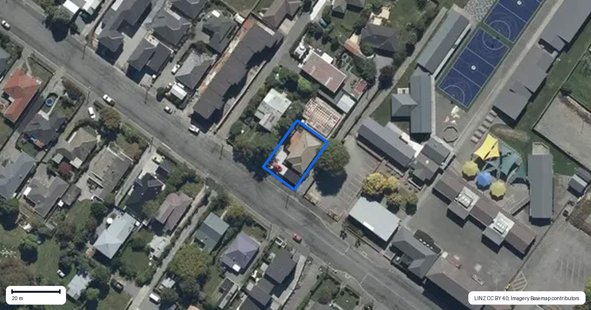Property context map for 24 Vagues Road, Northcote, Christchurch