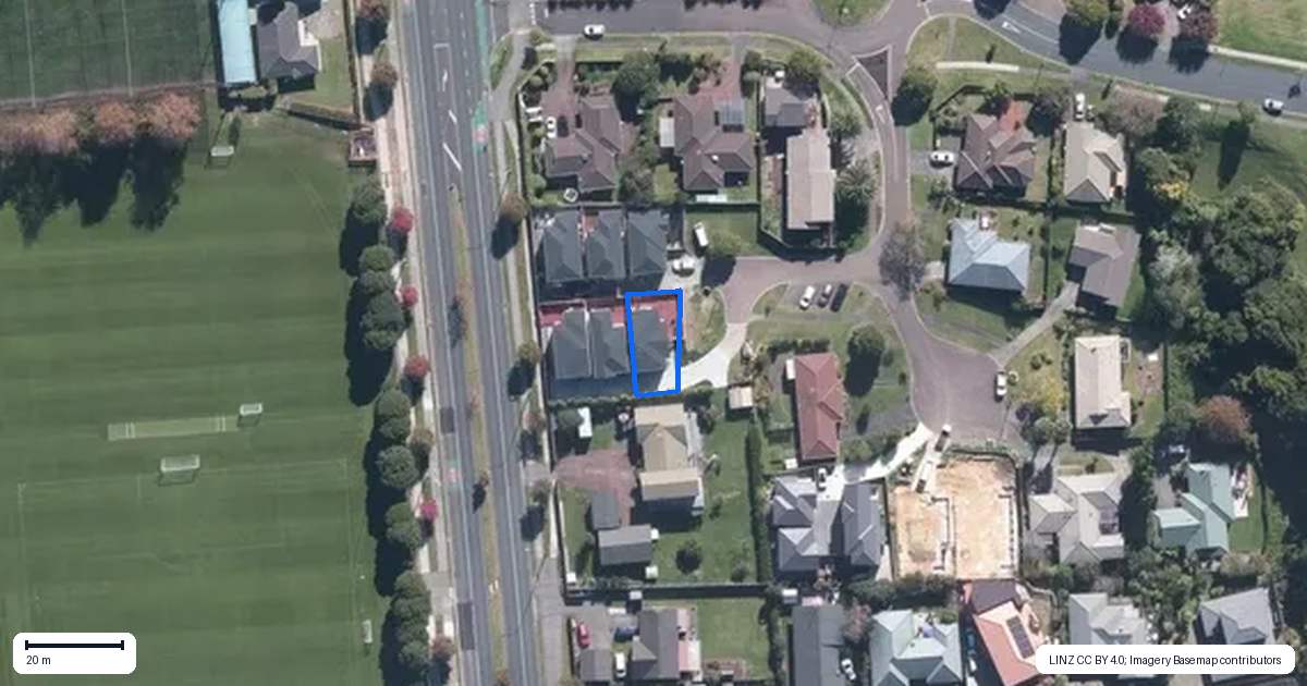 Property context map for 7 Notre Dame Way, Albany, Auckland