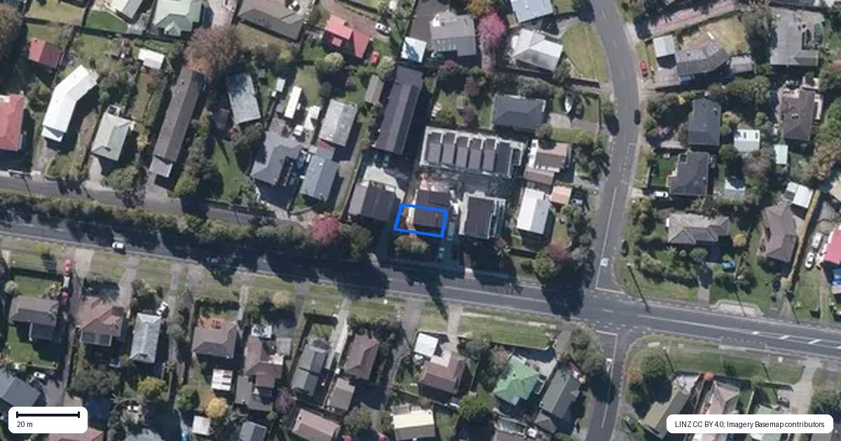 Property context map for 62A Triangle Road, Massey, Auckland