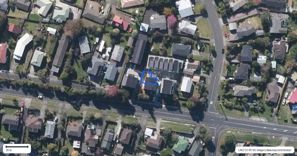 Property context map for 62B Triangle Road, Massey, Auckland