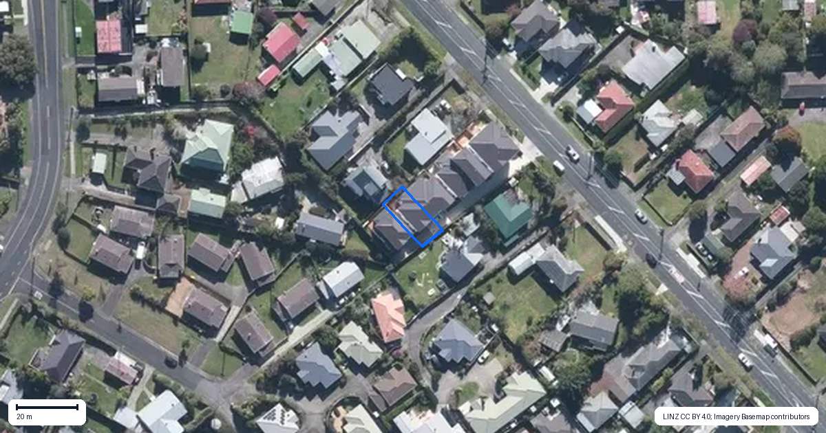 Property context map for 6/684 Te Atatu Road, Te Atatu Peninsula, Auckland