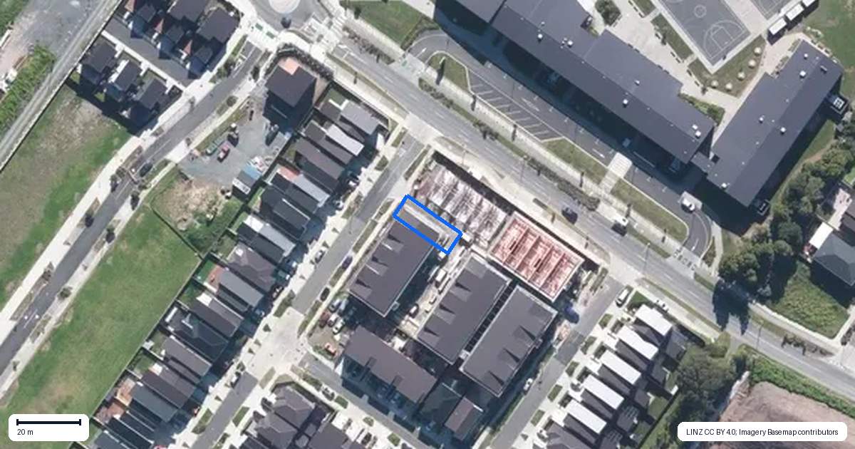 Property context map for 4 Pilot Drive, Hobsonville, Auckland