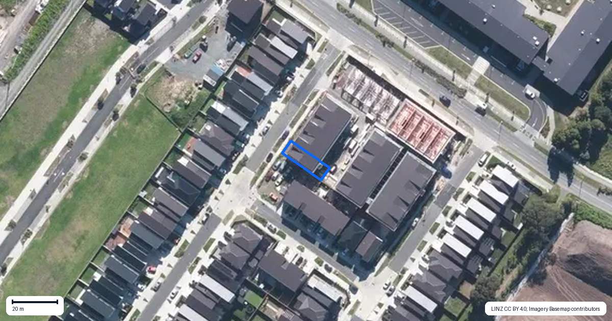 Property context map for 14B Pilot Drive, Hobsonville, Auckland