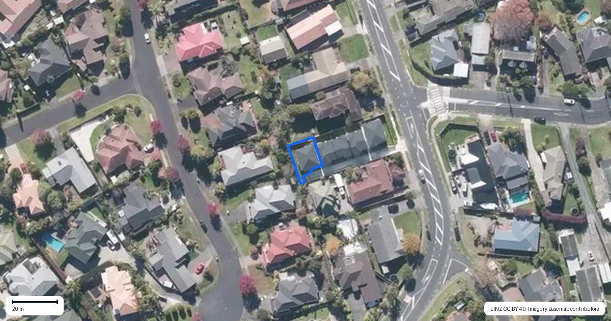 Property context map for 87D Sandspit Road, Shelly Park, Auckland