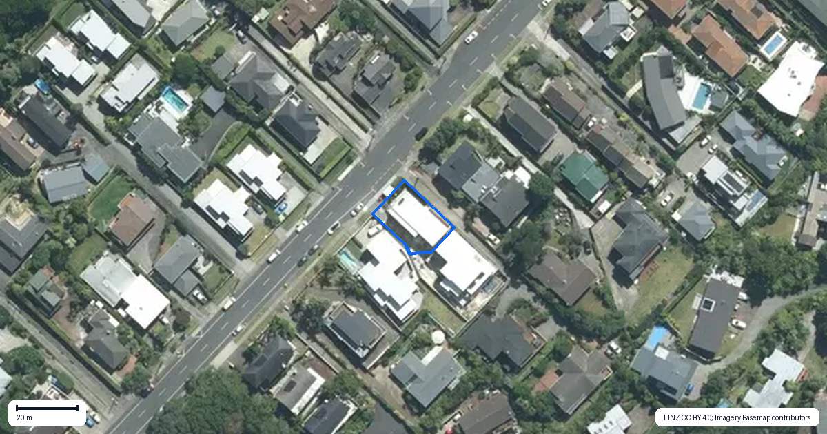 Property context map for 45 Aberdeen Road, Castor Bay, Auckland