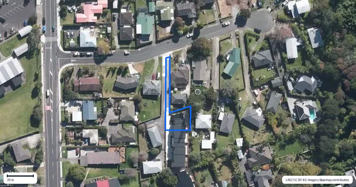 Property context map for 9A Aplin Place, Birkdale, Auckland
