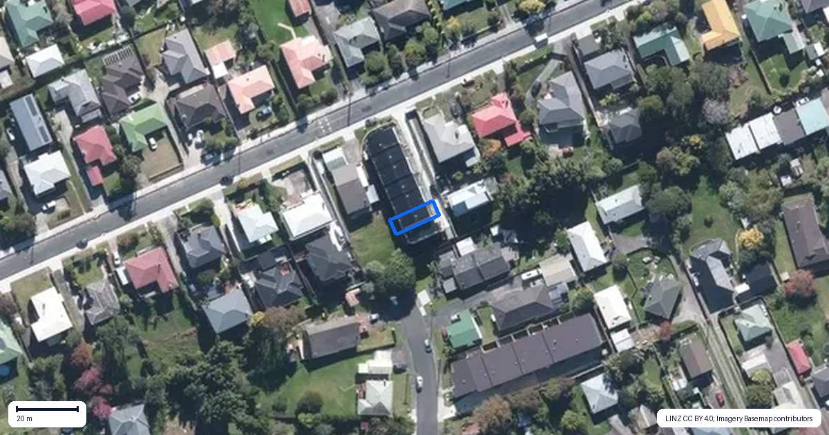 Property context map for 6/18 Sylvan Crescent, Te Atatu South, Auckland