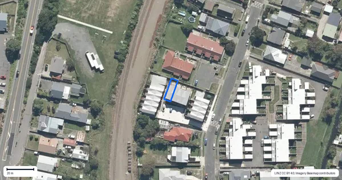 Property context map for 8/15 Awamutu Grove, Waiwhetu, Lower Hutt