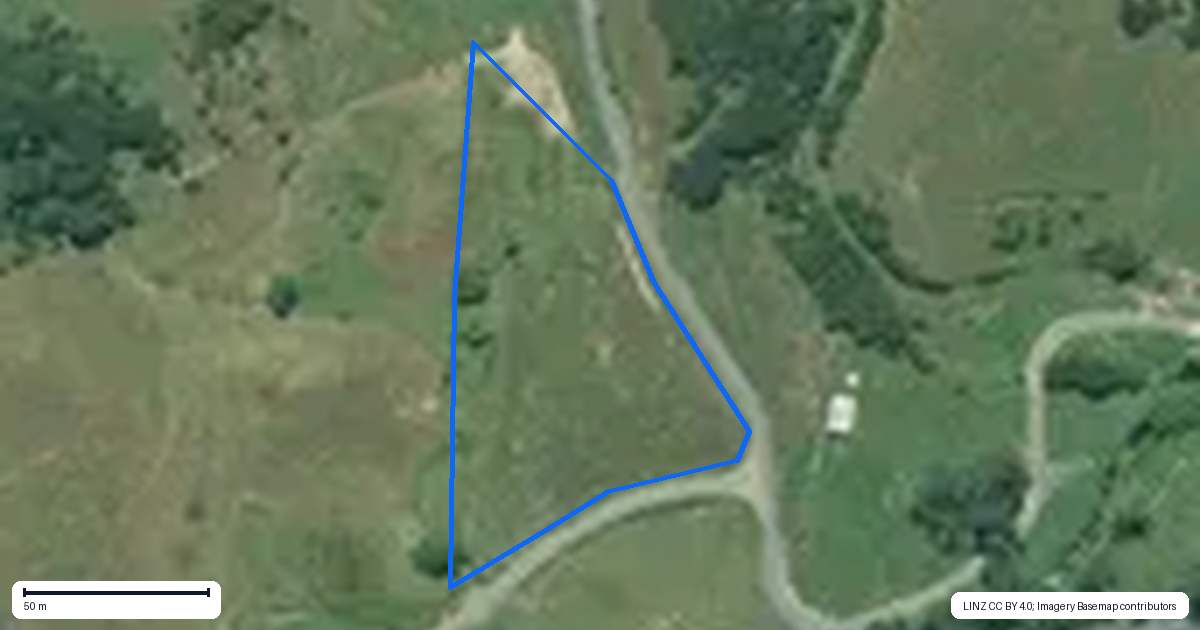 Property context map for 3279B State Highway 2, Waitakaruru, Ngatea