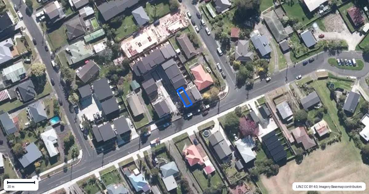Property context map for 18/28 Lavelle Road, Henderson, Auckland