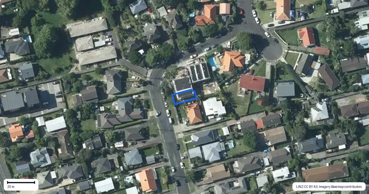 Property context map for 1/12 Fraser Road, Narrow Neck, Auckland