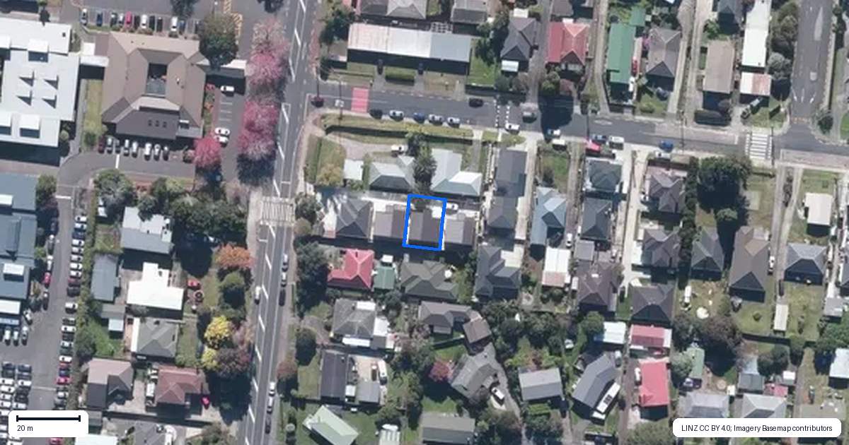Property context map for 55B Rathgar Road, Henderson, Auckland