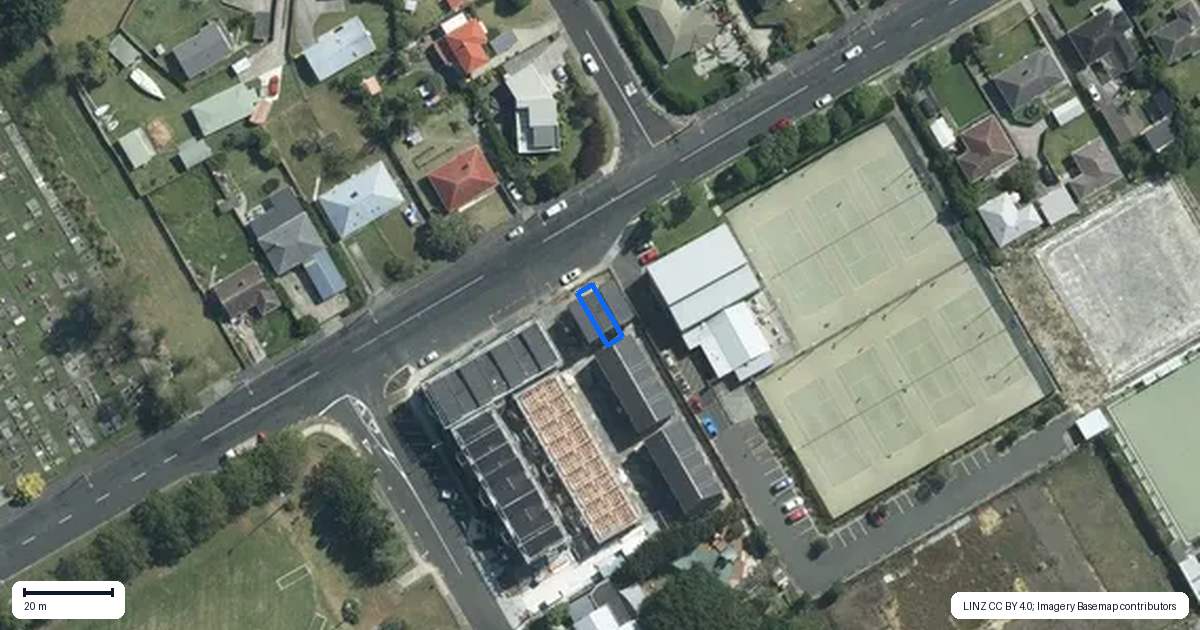 Property context map for 9/133 Bayswater Avenue, Bayswater, Auckland