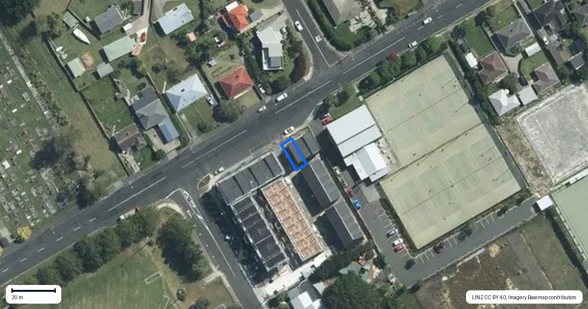 Property context map for 8/133 Bayswater Avenue, Bayswater, Auckland