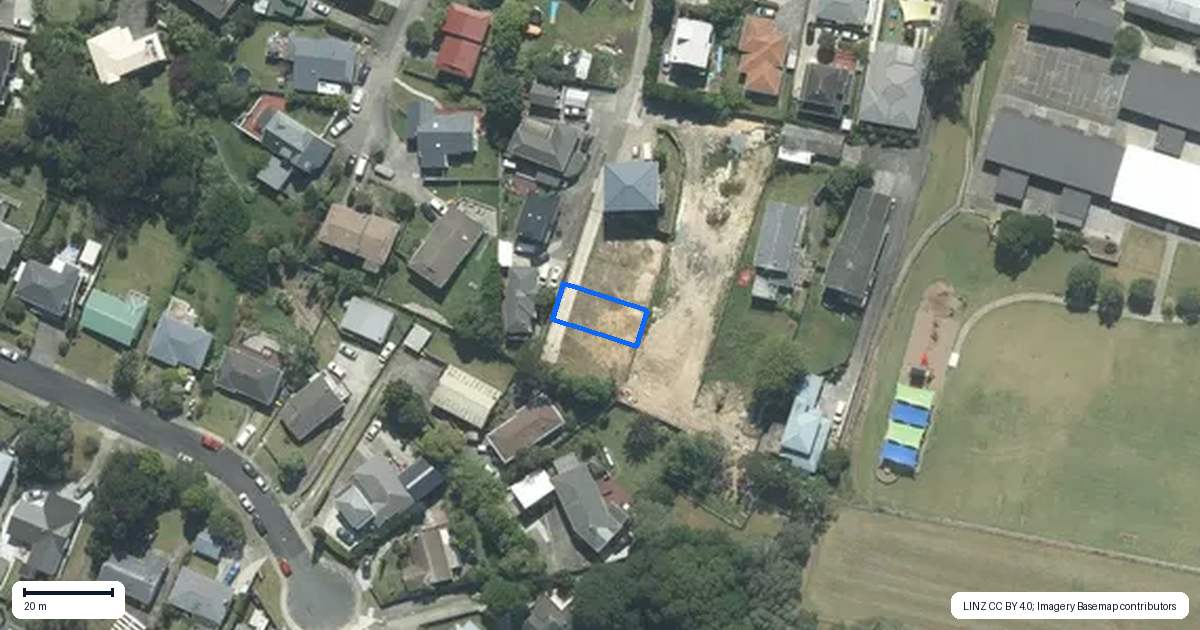 Property context map for 69D Chivalry Road, Glenfield, Auckland