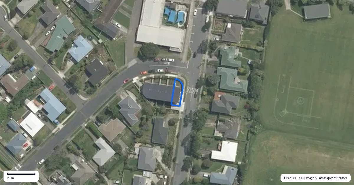 Property context map for 1A Pembroke Street, Tawa, Wellington
