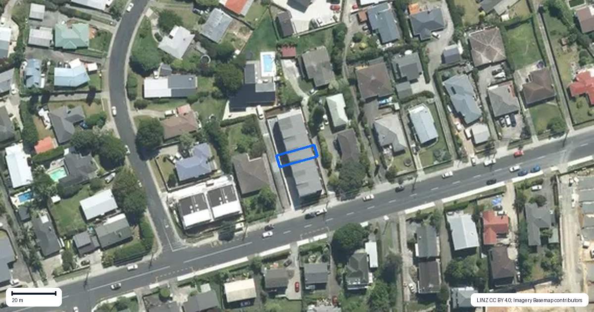 Property context map for 4/64 Pupuke Road, Hillcrest, Auckland