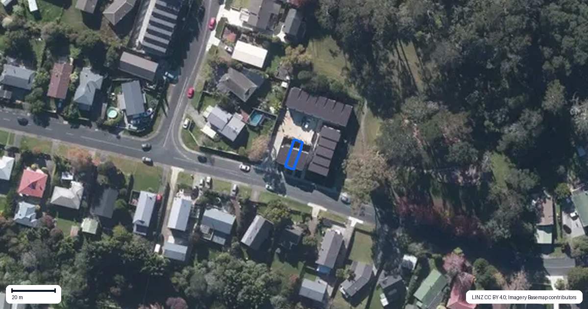 Property context map for 2/60 Kemp Road, Massey, Auckland