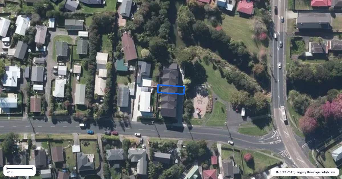 Property context map for 4/7 Glen Road, Ranui, Auckland